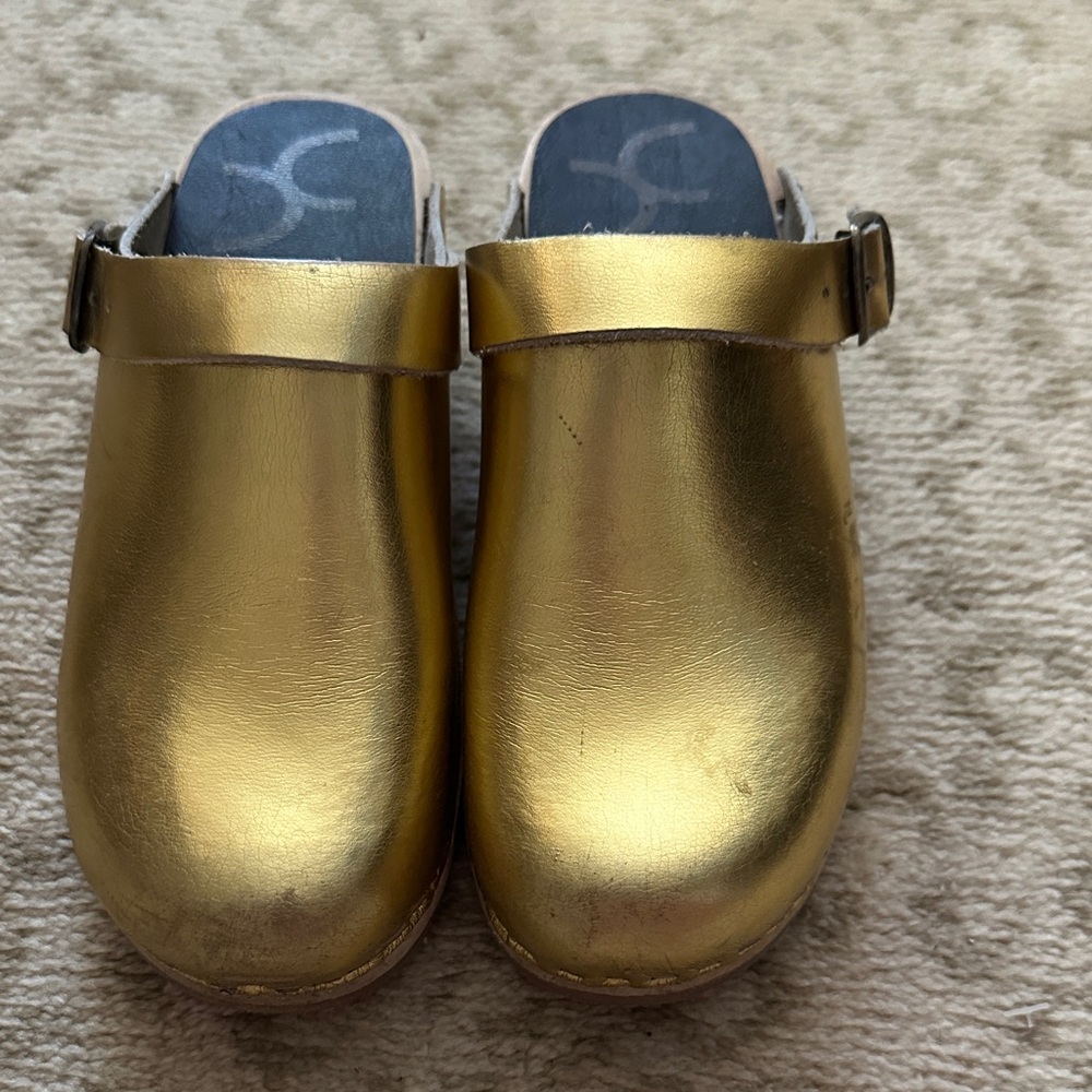 Kids Cape clogs gold